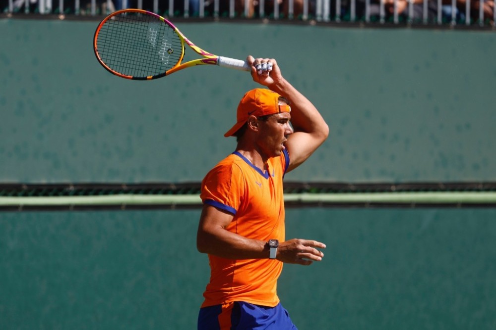 开云体育投注平台穆古鲁扎焦点对战，纳达尔与80激战FPX分钟，爆冷胜负难料！热度持续攀升的简单介绍