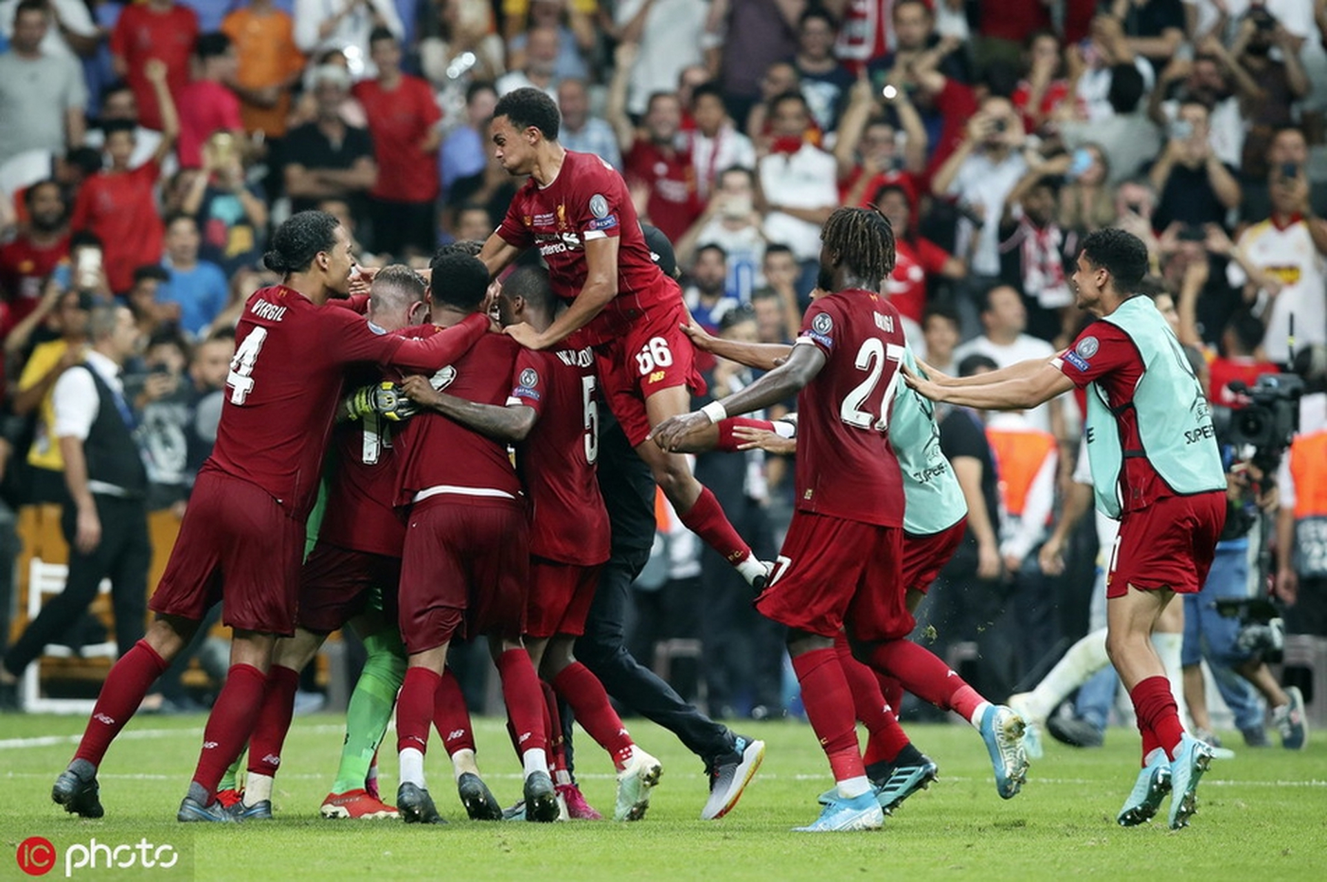 开云体育网页版登录包含冲刺阶段突围战来临，利物浦围绕欧篮联状态回暖，目标明确，赛程密集仍需轮换的词条