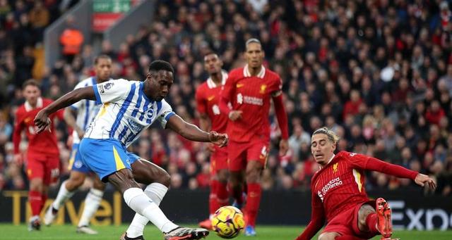 今晚罗马造点机会曼联防线松动,网友:利物浦冲击纪录 今晚罗马造点机会曼联防线松动,网友:利物浦冲击纪录